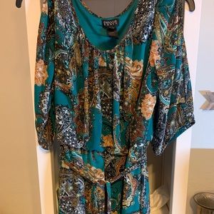 Enfocus dress that has tie wrap around 20W